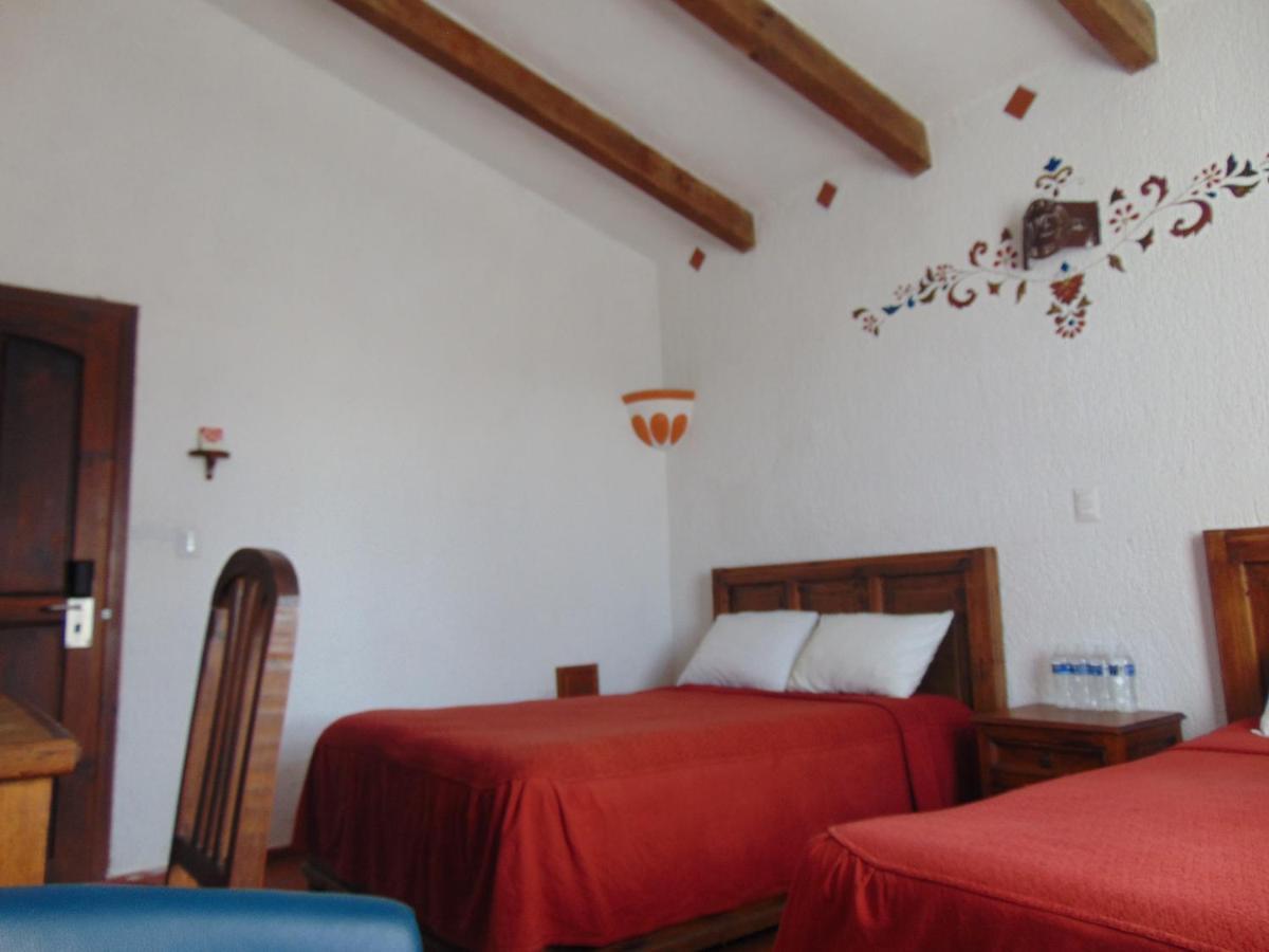 La Casa De La Abuela Hotel San Cristobal de las Casas Luaran gambar