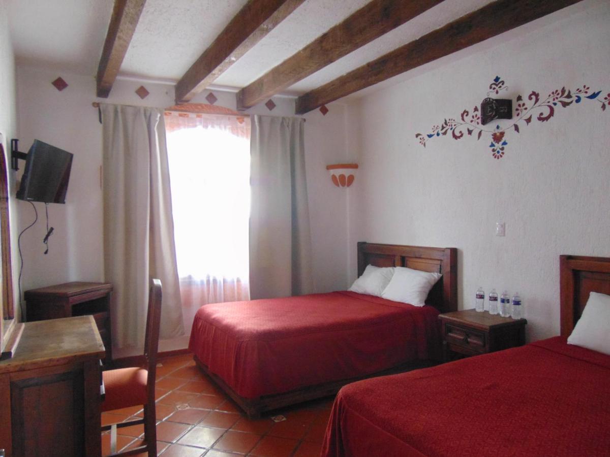 La Casa De La Abuela Hotel San Cristobal de las Casas Luaran gambar