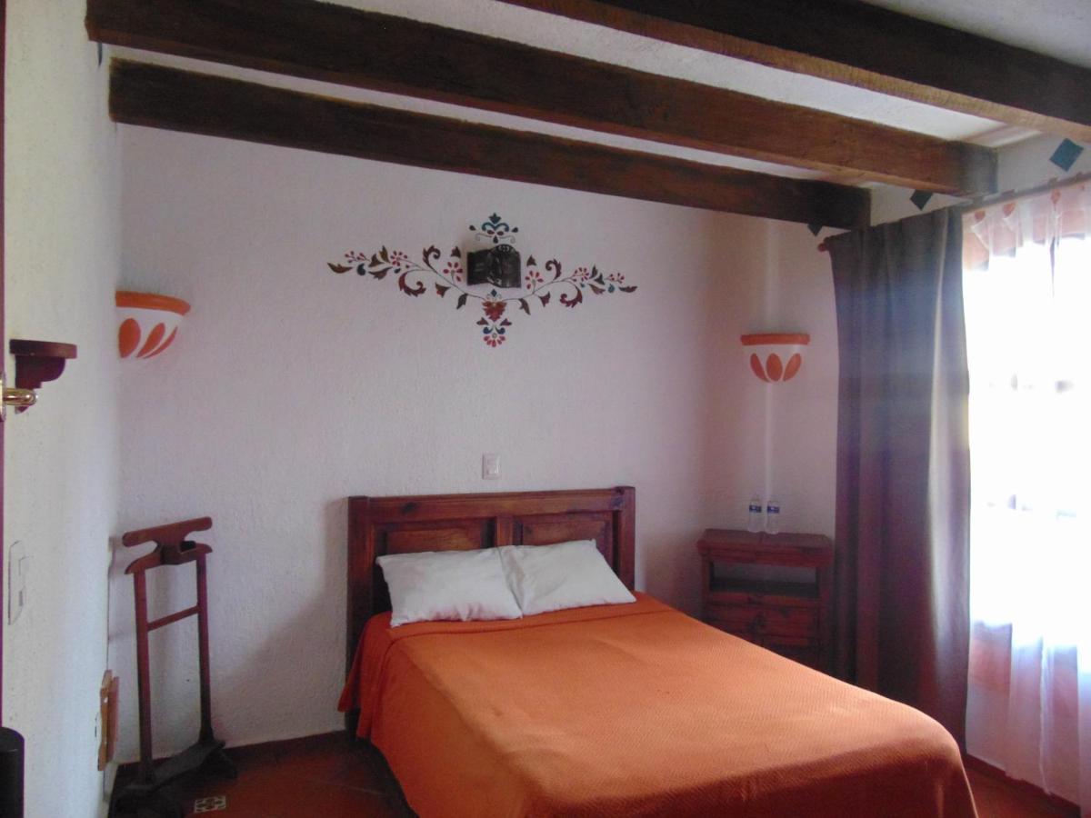 La Casa De La Abuela Hotel San Cristobal de las Casas Luaran gambar