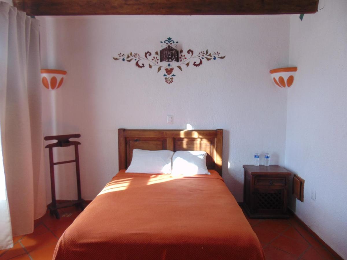 La Casa De La Abuela Hotel San Cristobal de las Casas Luaran gambar