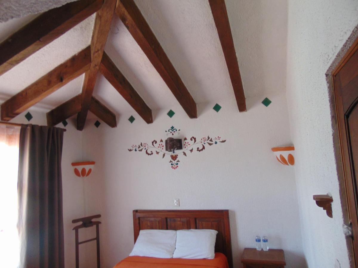 La Casa De La Abuela Hotel San Cristobal de las Casas Luaran gambar
