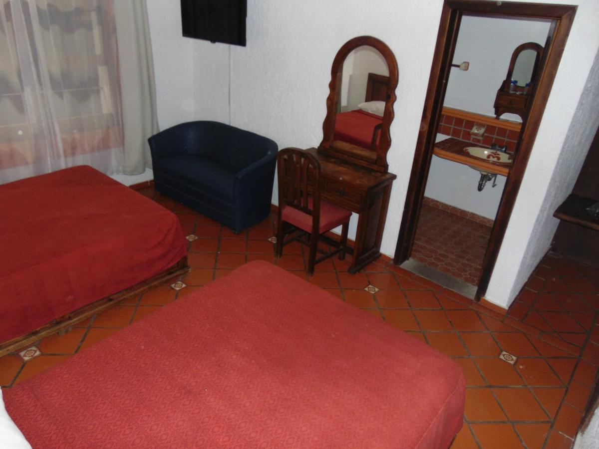 La Casa De La Abuela Hotel San Cristobal de las Casas Luaran gambar